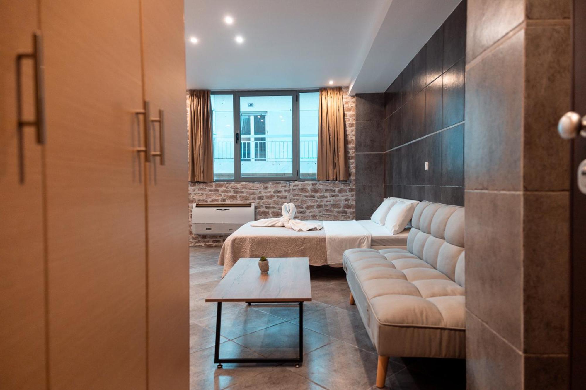 אתונה Parthenon Portrait Apartments מראה חיצוני תמונה